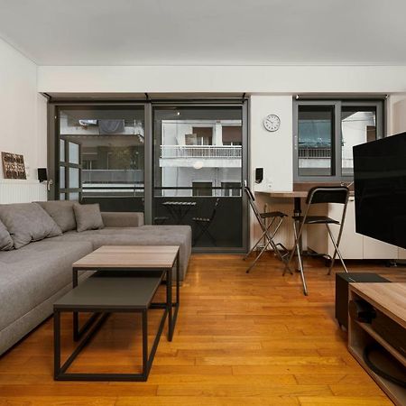 Apartamento Lykabettus Gem With Yard And Parking Atenas Exterior foto